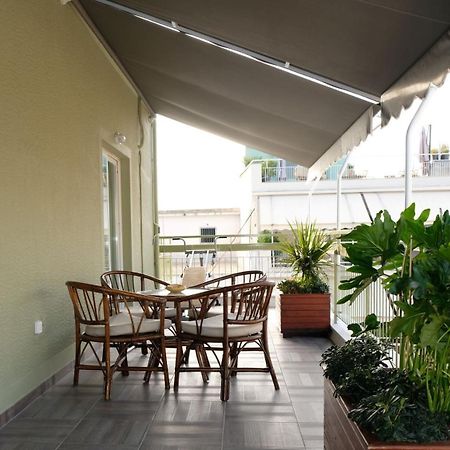 Stylish Apartment, Acropolis View Атина Екстериор снимка